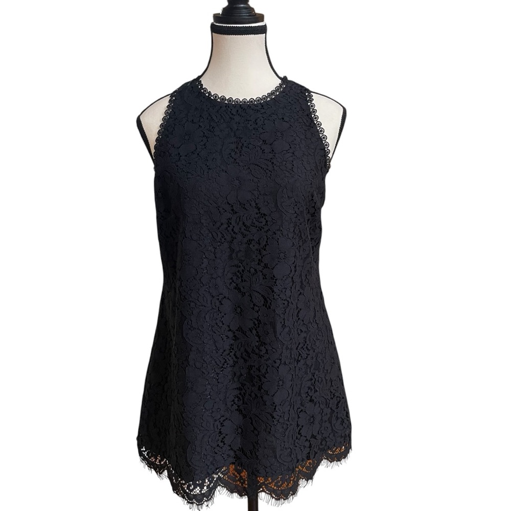 CAbi Black Sleeveless Blouse with‎ Lace